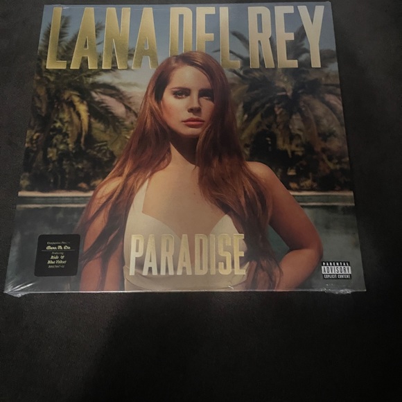 Lana Del Rey bundle - Picture 9 of 10